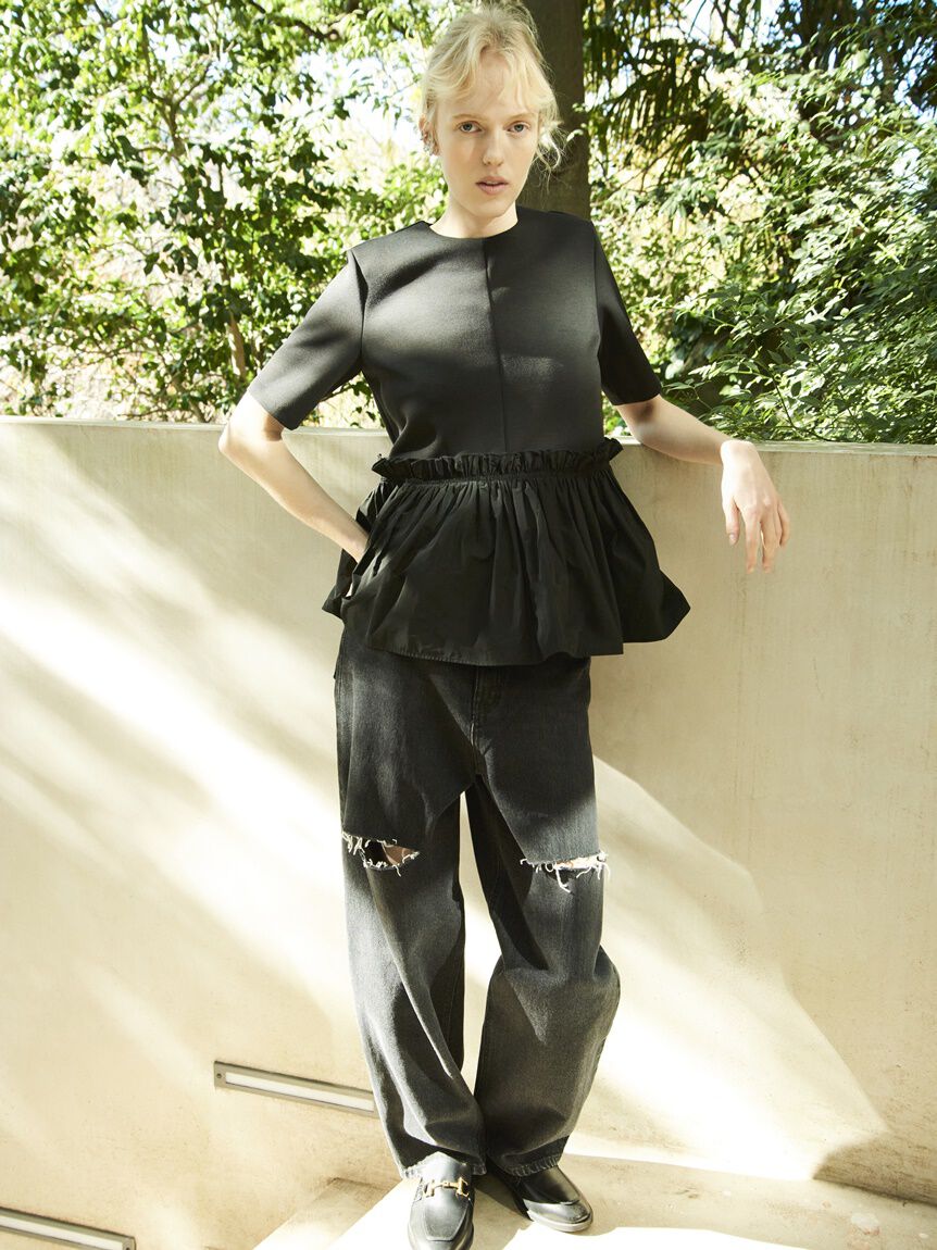 Mila Owen「【WEB限定00サイズ】ワイドテーパードカットアウトデニムパンツ」|デニム|