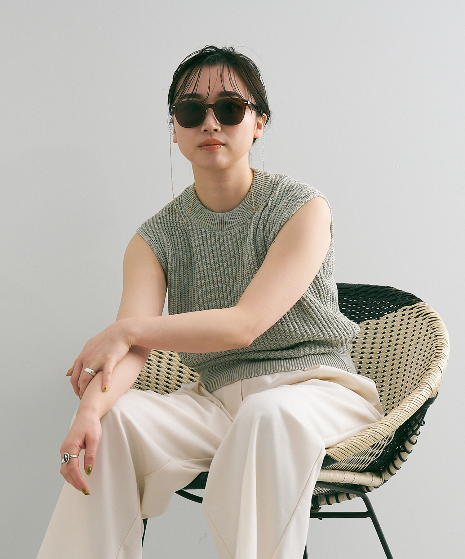  「ウェリントン型 サングラス｜黒縁フレーム｜べっ甲フレーム｜紫外線対策｜Zoff｜SUNGLASSES」|サングラス|