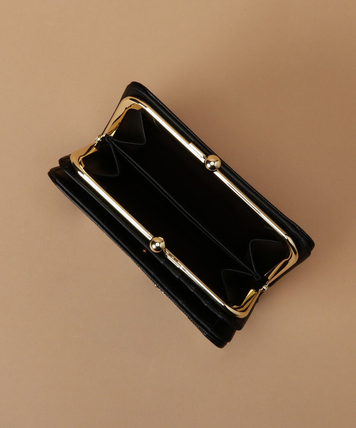 Samantha Thavasa「ラメレザービジュー 口金折財布」|財布|