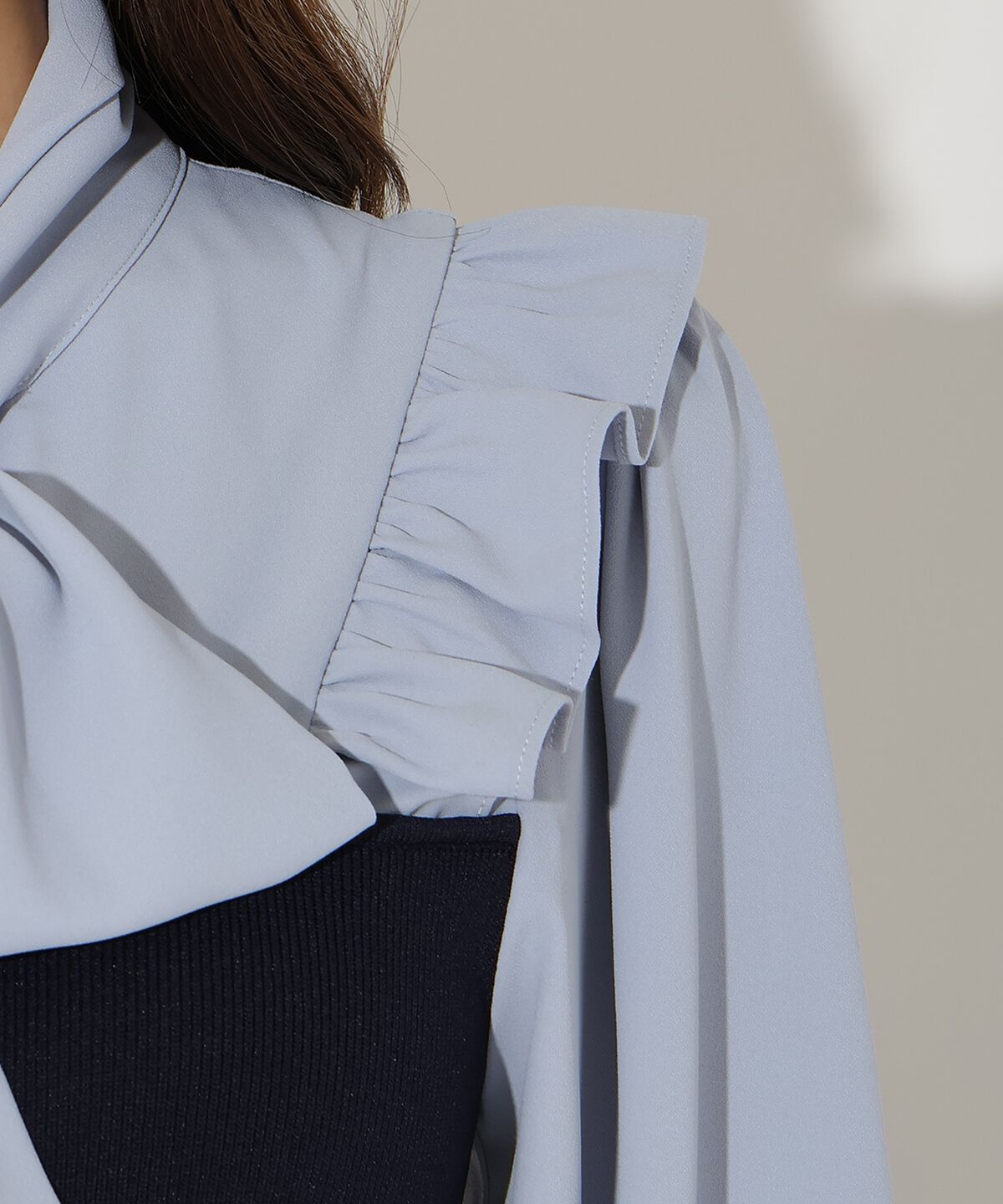 アンドクチュール「フリルショルダーボウタイドッキングワンピース」|ワンピース|