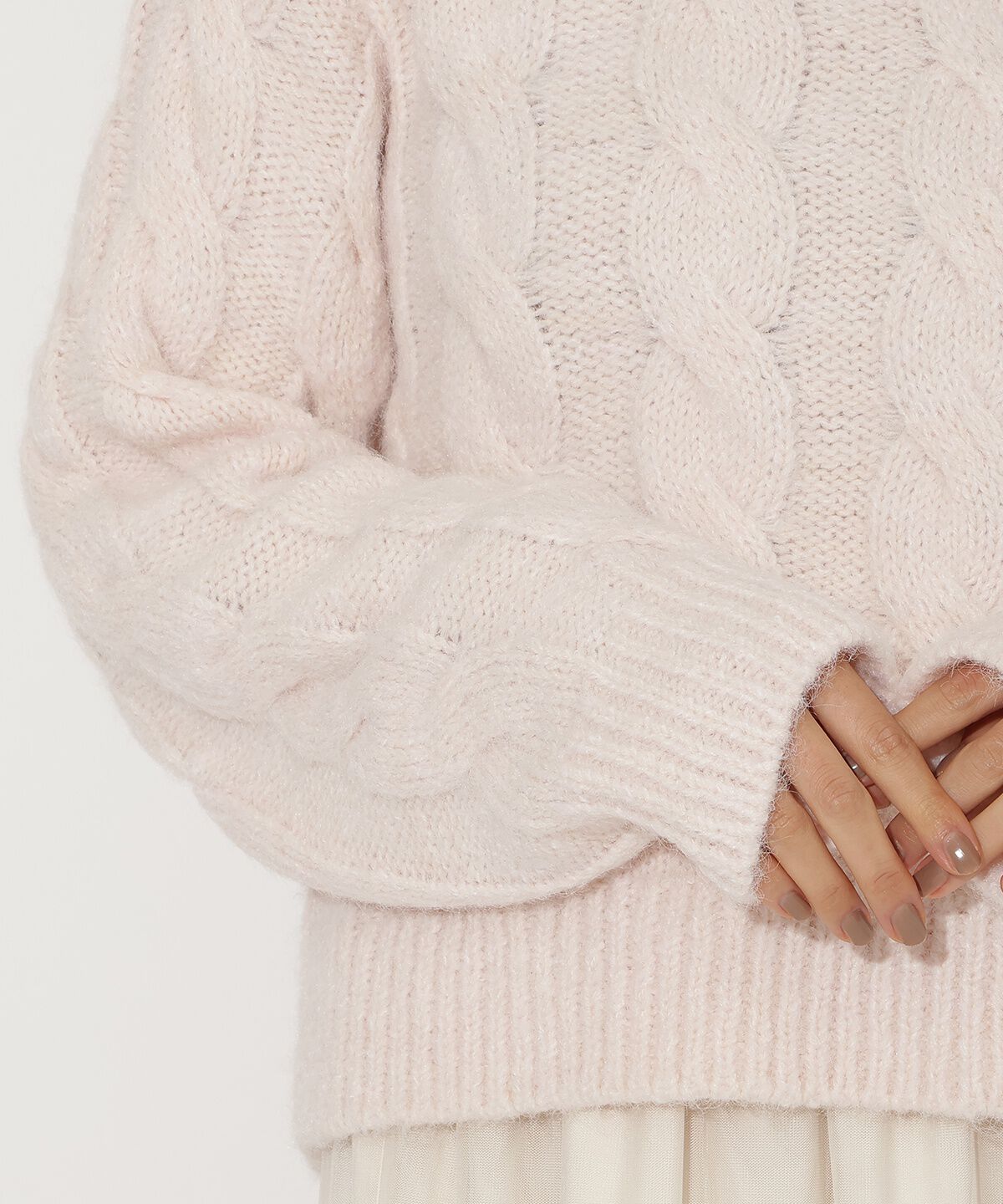 アンドクチュール「パール襟ケーブルニットプルオーバー」|ニット・セーター|