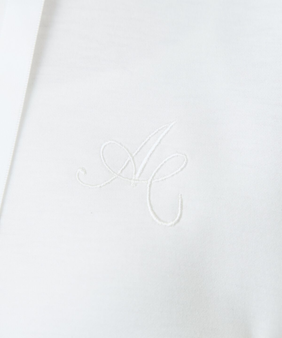 アンドクチュール「ロゴ刺繍ZIPパーカー」|パーカー|