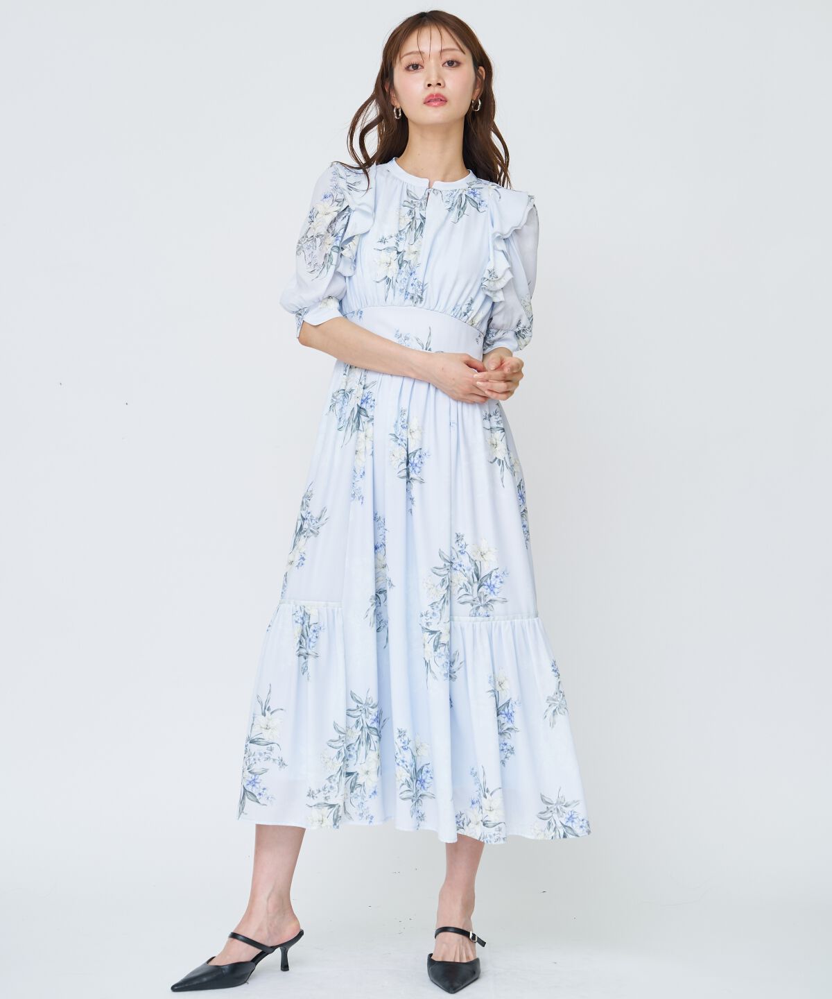 アンドクチュール「シャドーフラワーブーケワンピース」|ワンピース|紺系花柄