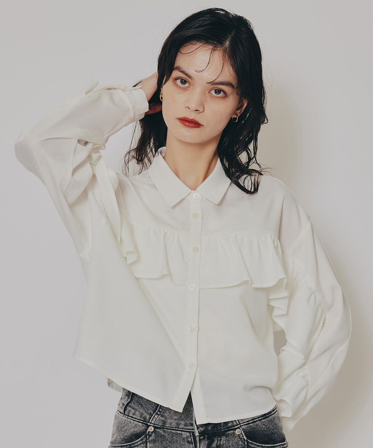 REDYAZEL「フリルラインストライプブラウス」|シャツ・ブラウス|ホワイト