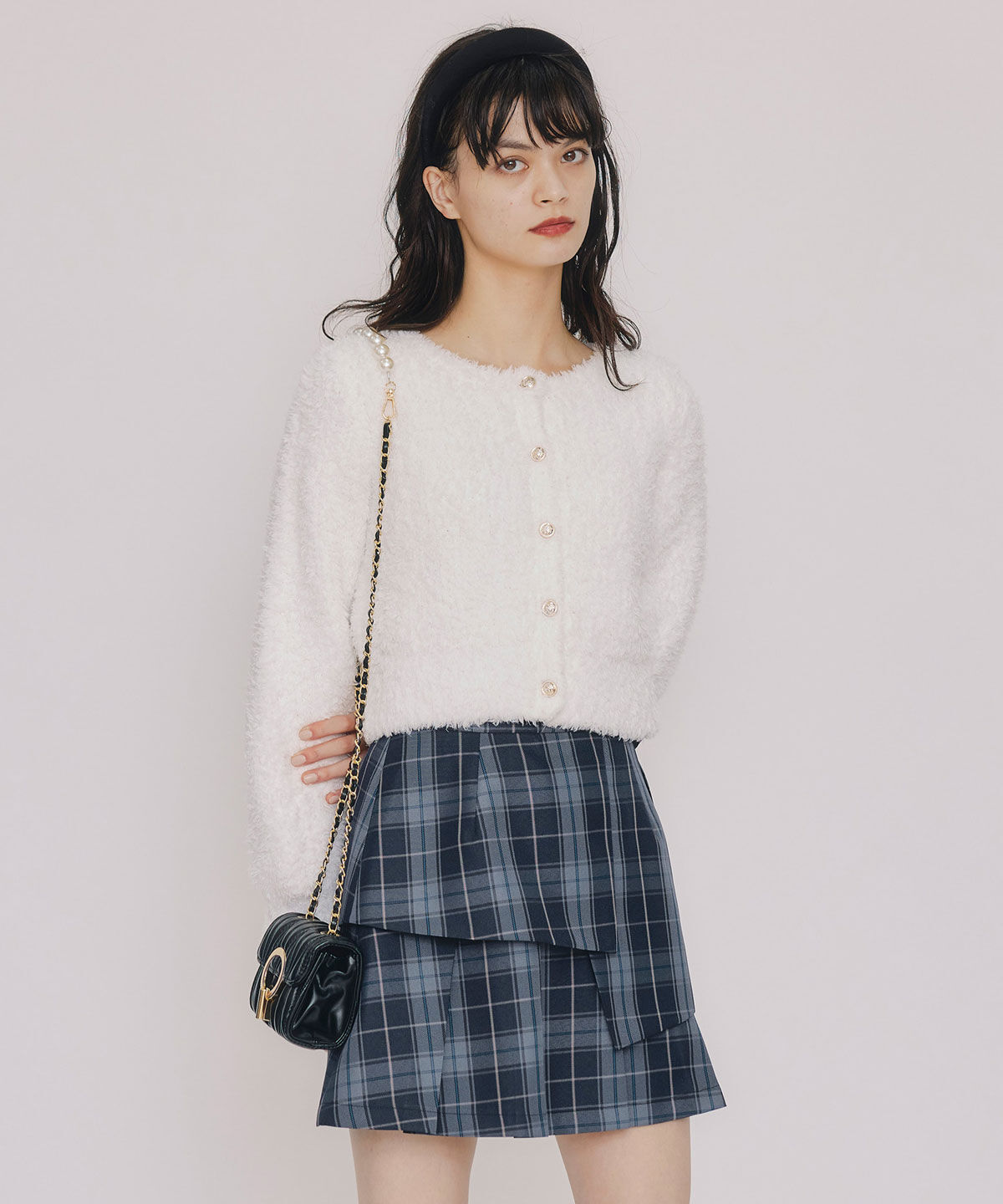 REDYAZEL「フラッフィブークレシャギーニットカーディガン」|カーディガン|