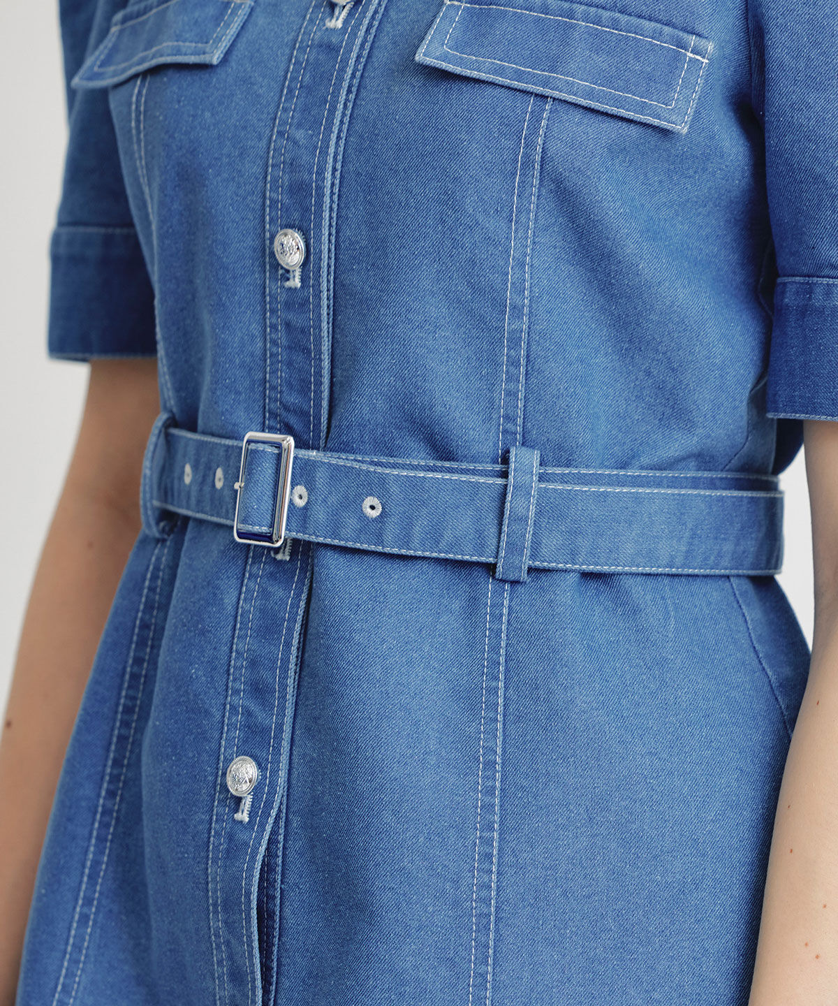 REDYAZEL「バイカラーステッチノーカラーデニムフレアミニワンピース」|ワンピース|