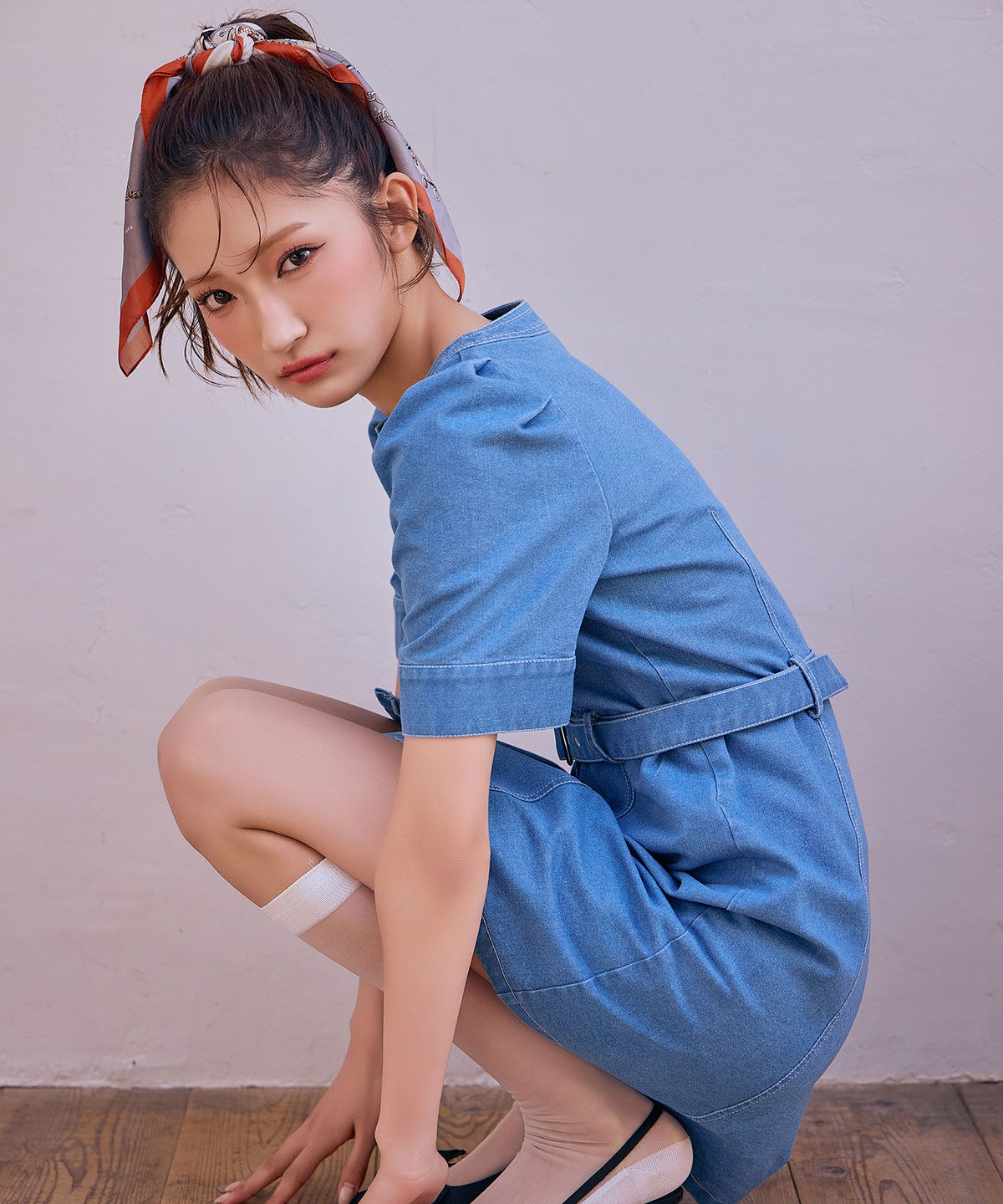 REDYAZEL「バイカラーステッチノーカラーデニムフレアミニワンピース」|ワンピース|