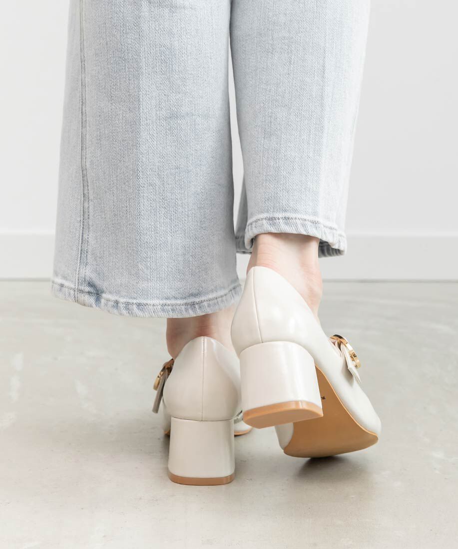  「モノグラムバックルメリージェーンパンプス」|パンプス|