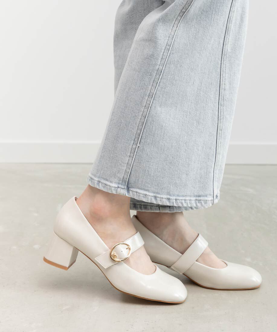  「モノグラムバックルメリージェーンパンプス」|パンプス|アイボリー
