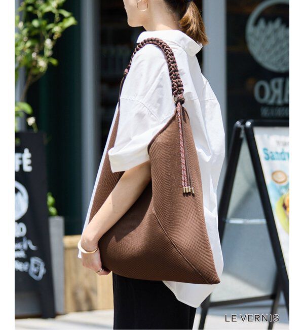 SLOBE IENA「《WEB限定/追加》LE VERNIS パラコードハンドルメッシュバック 235-211505」|ショルダー・メッセンジャー|ブラウン