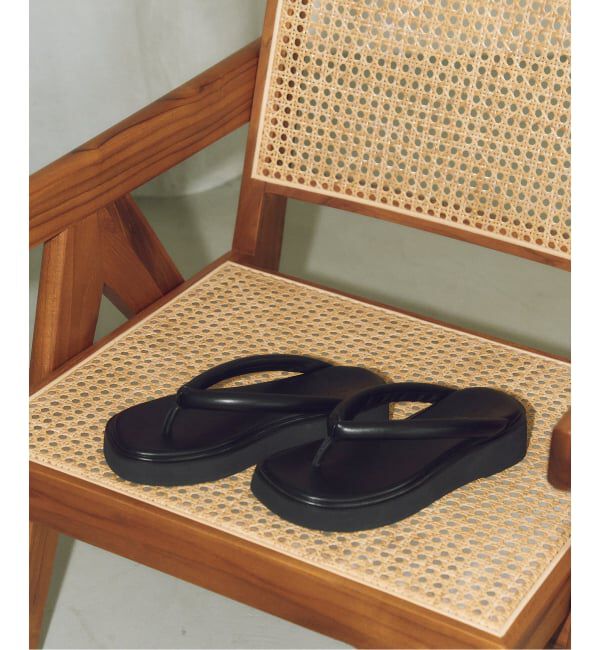 GRISE「《予約》MIDORI UEEDA&times;GRISEアツゾコチューブトングサンダル」|サンダル|