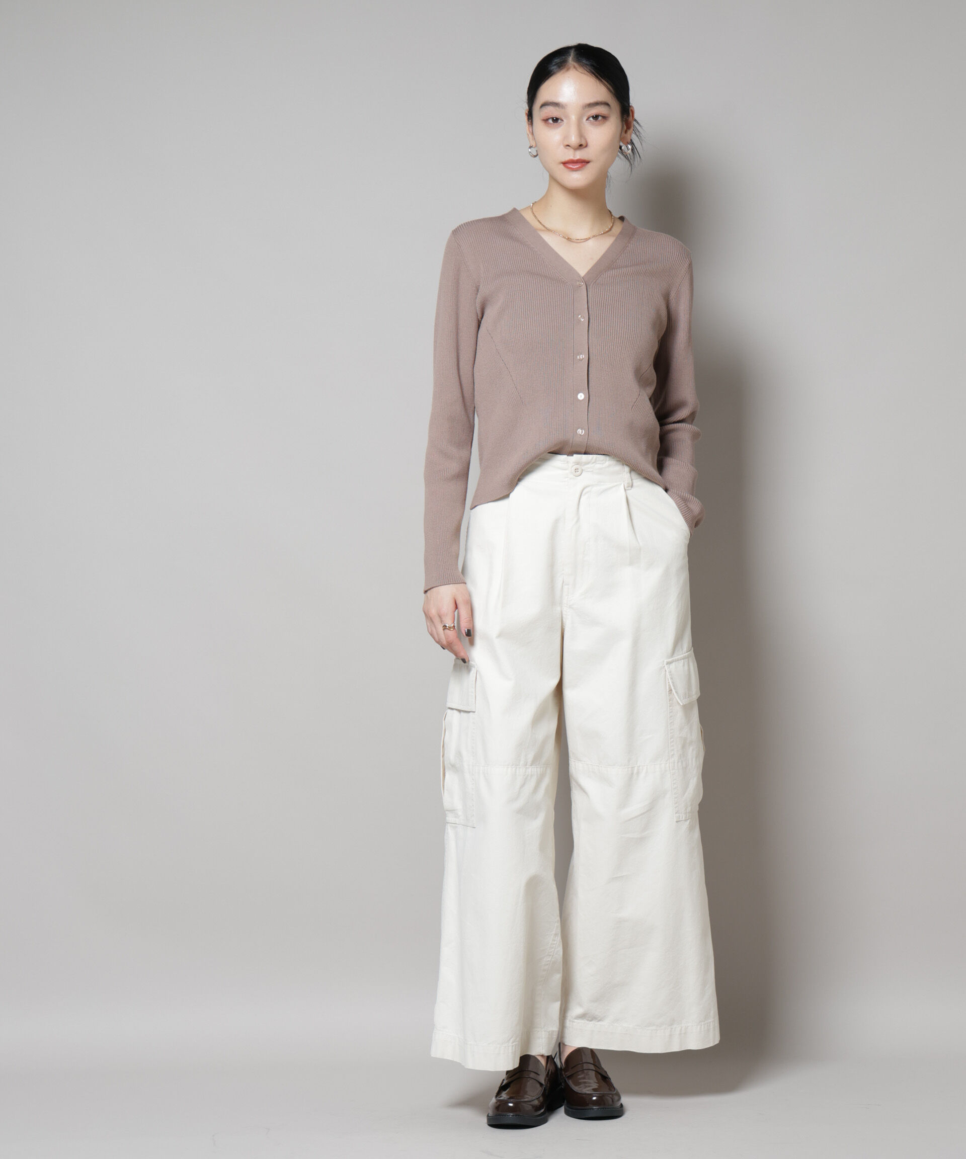 nano･universe「CICA&UVカット加工Vネックリブカーディガン」|ニット・セーター|