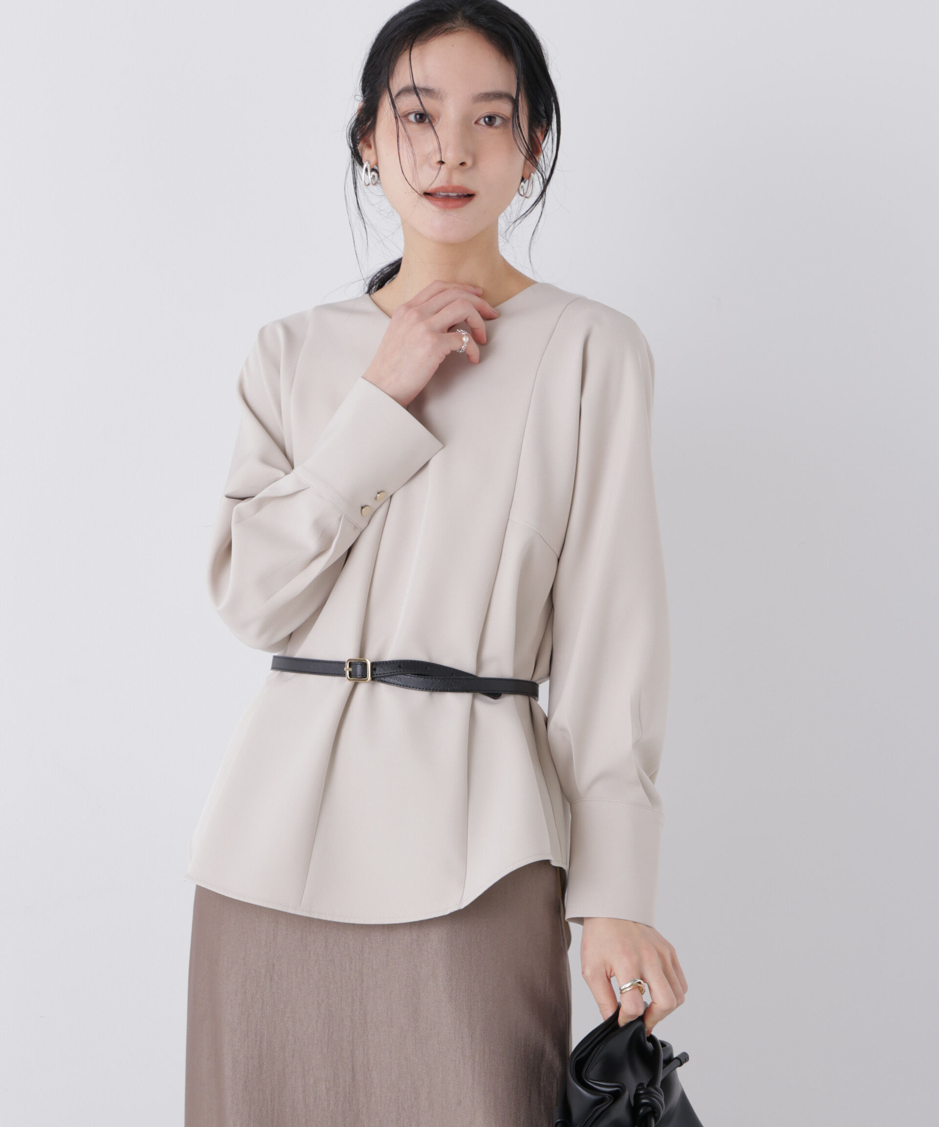 nano･universe「デイリーファンクション Vネックブラウス(セットアップ可)」|シャツ・ブラウス|