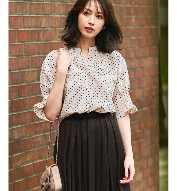 23区「【WEB&一部店舗限定/洗える】ドットプリント サッカー ブラウス」|シャツ・ブラウス|ベージュ系