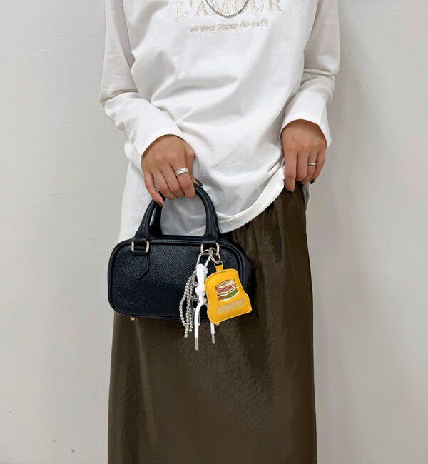 fredy emue「ダイカット刺しゅうチャーム」|チャーム・キーホルダー|