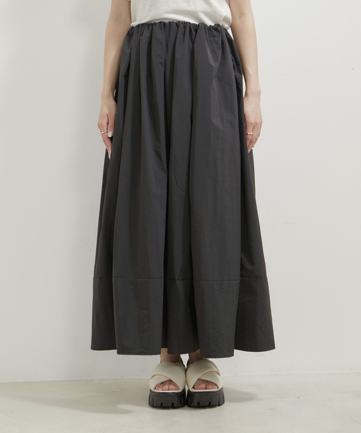 VIS「【WEB/一部店舗限定】裾切り替えギャザースカート」|スカート|