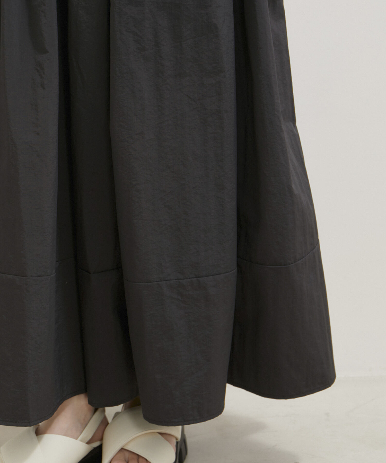 VIS「【WEB/一部店舗限定】裾切り替えギャザースカート」|スカート|