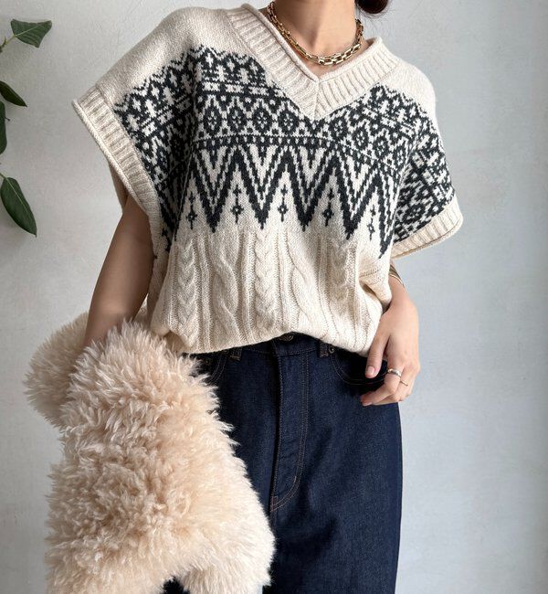  「【WEB限定】ノルディック柄ワイドベスト」|ニット・セーター|アイボリー