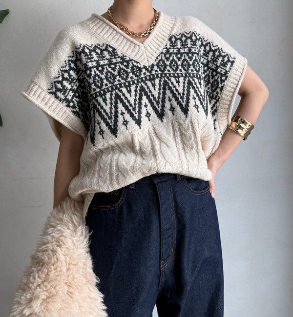  「【WEB限定】ノルディック柄ワイドベスト」|ニット・セーター|