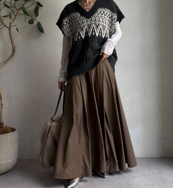  「【WEB限定】ノルディック柄ワイドベスト」|ニット・セーター|