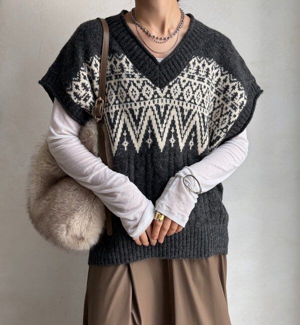  「【WEB限定】ノルディック柄ワイドベスト」|ニット・セーター|