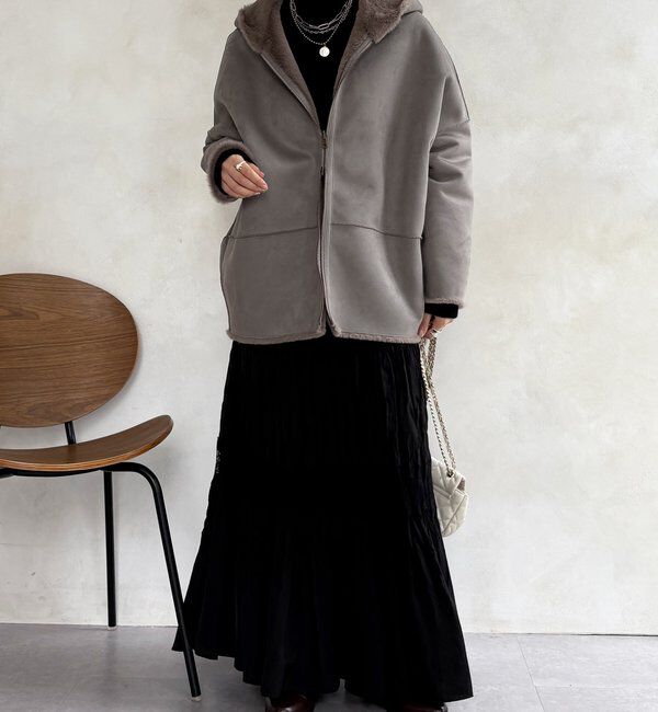  「リバーシブルフェイクムートンコート」|その他|