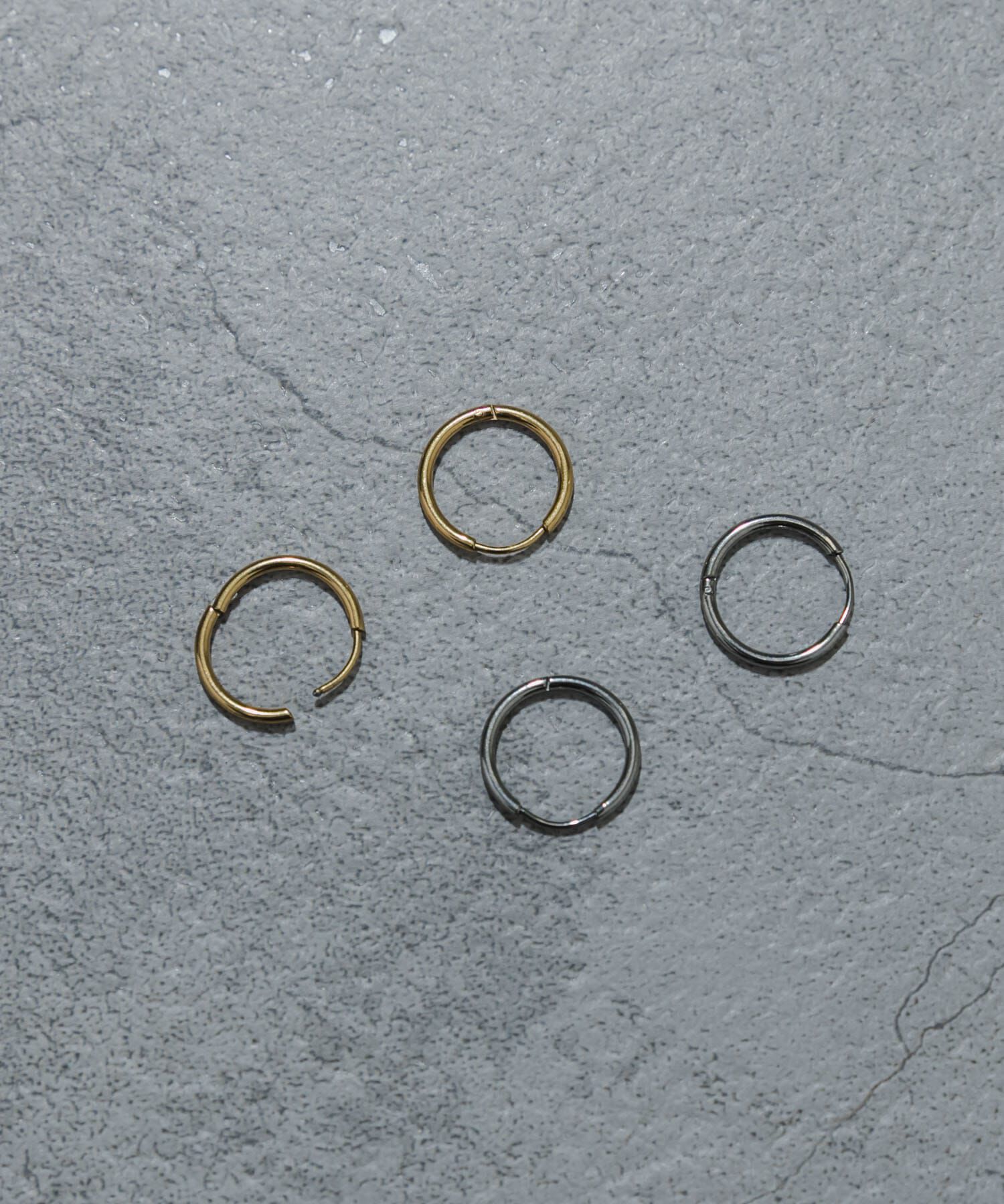 SMELLY「ステンレスミニフープピアス」|ピアス|