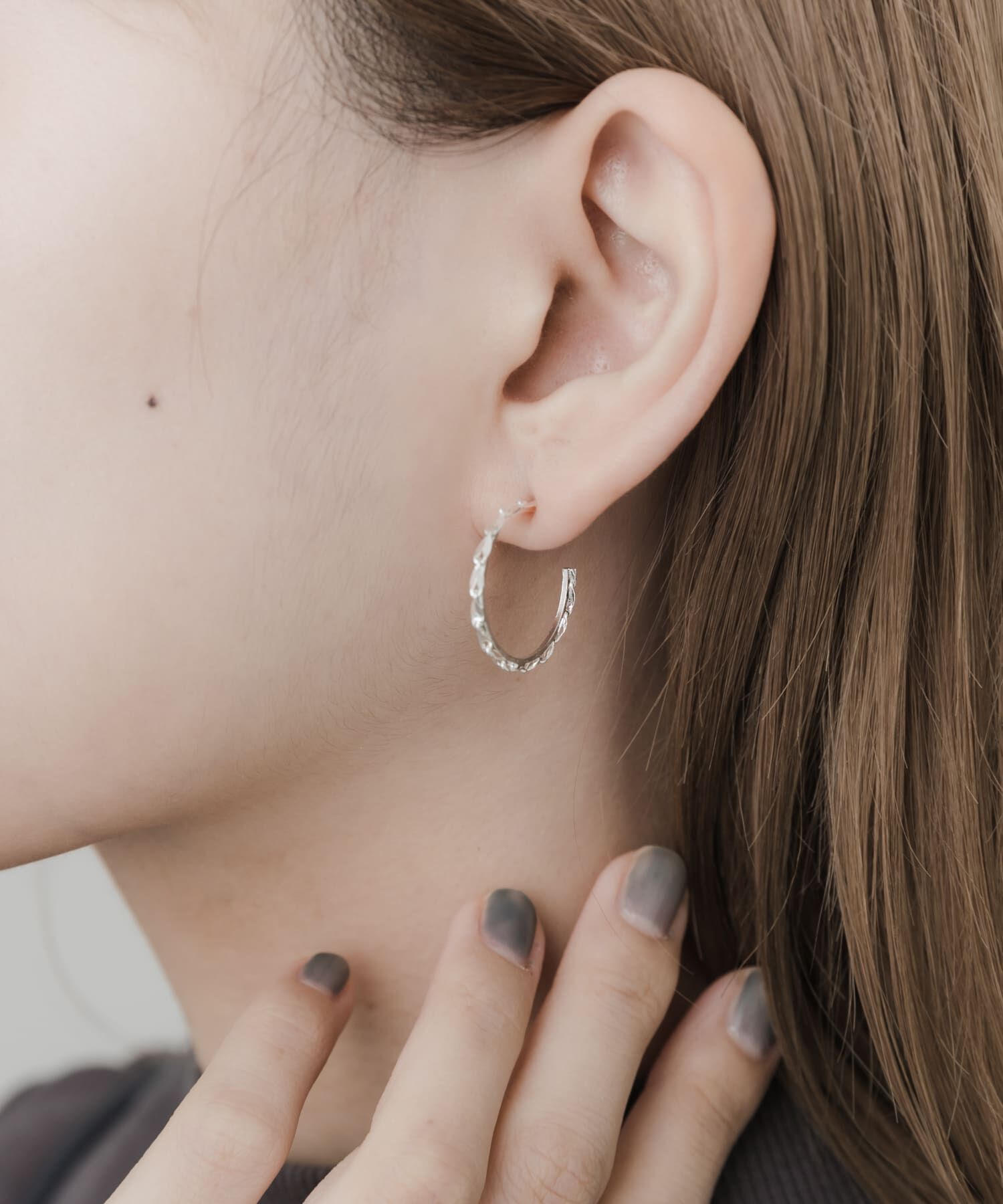 SMELLY「ペタルチェーンフープピアス」|ピアス|