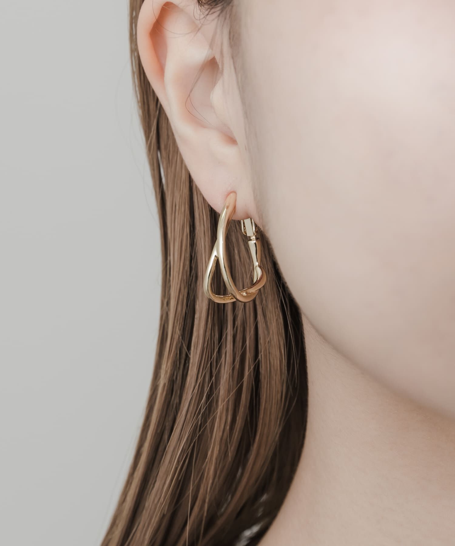 SMELLY「ニュアンスメタルフープイヤリング」|イヤリング|