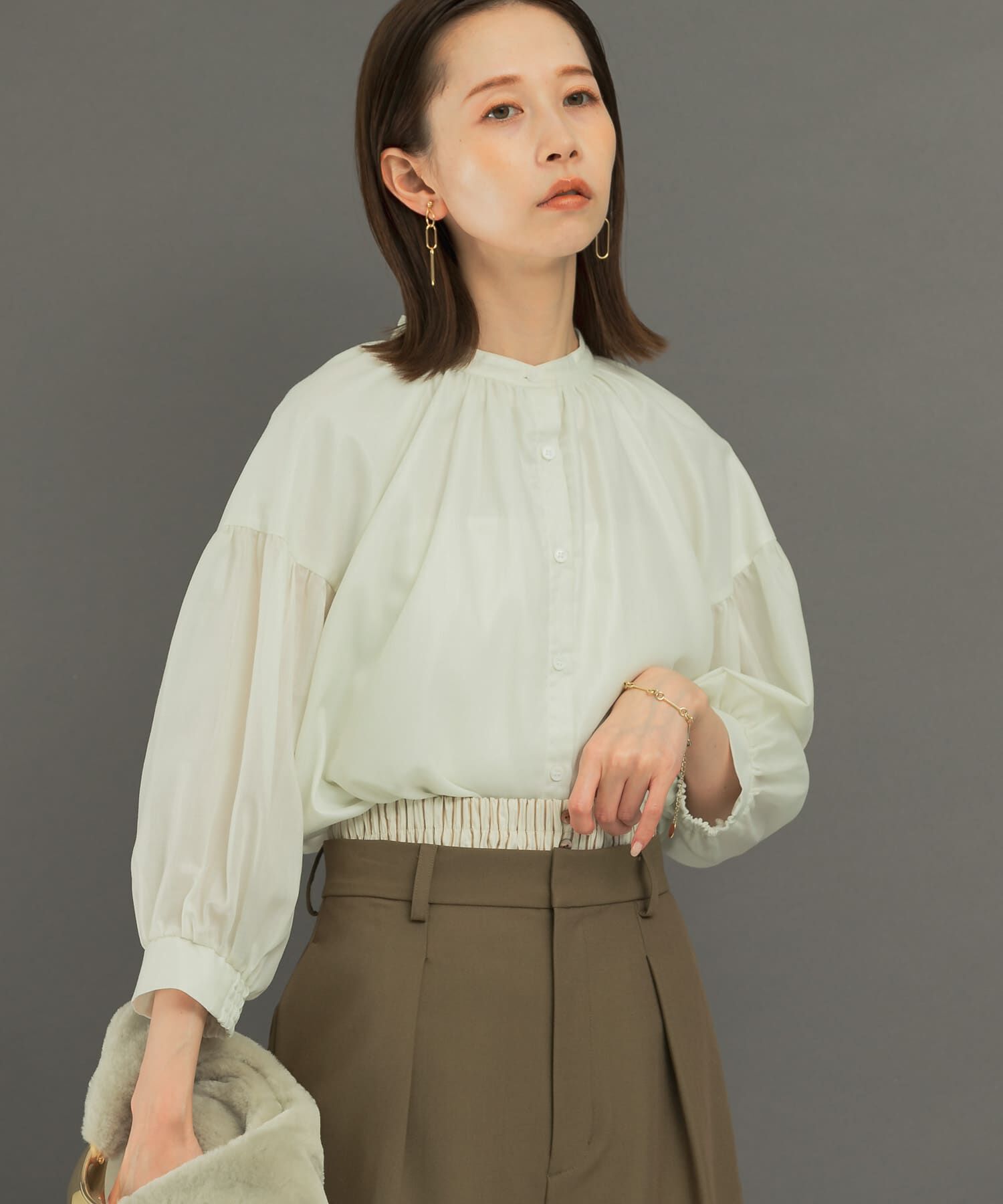 URBAN RESEARCH ROSSO「チンツシアーギャザーブラウス」|シャツ・ブラウス|