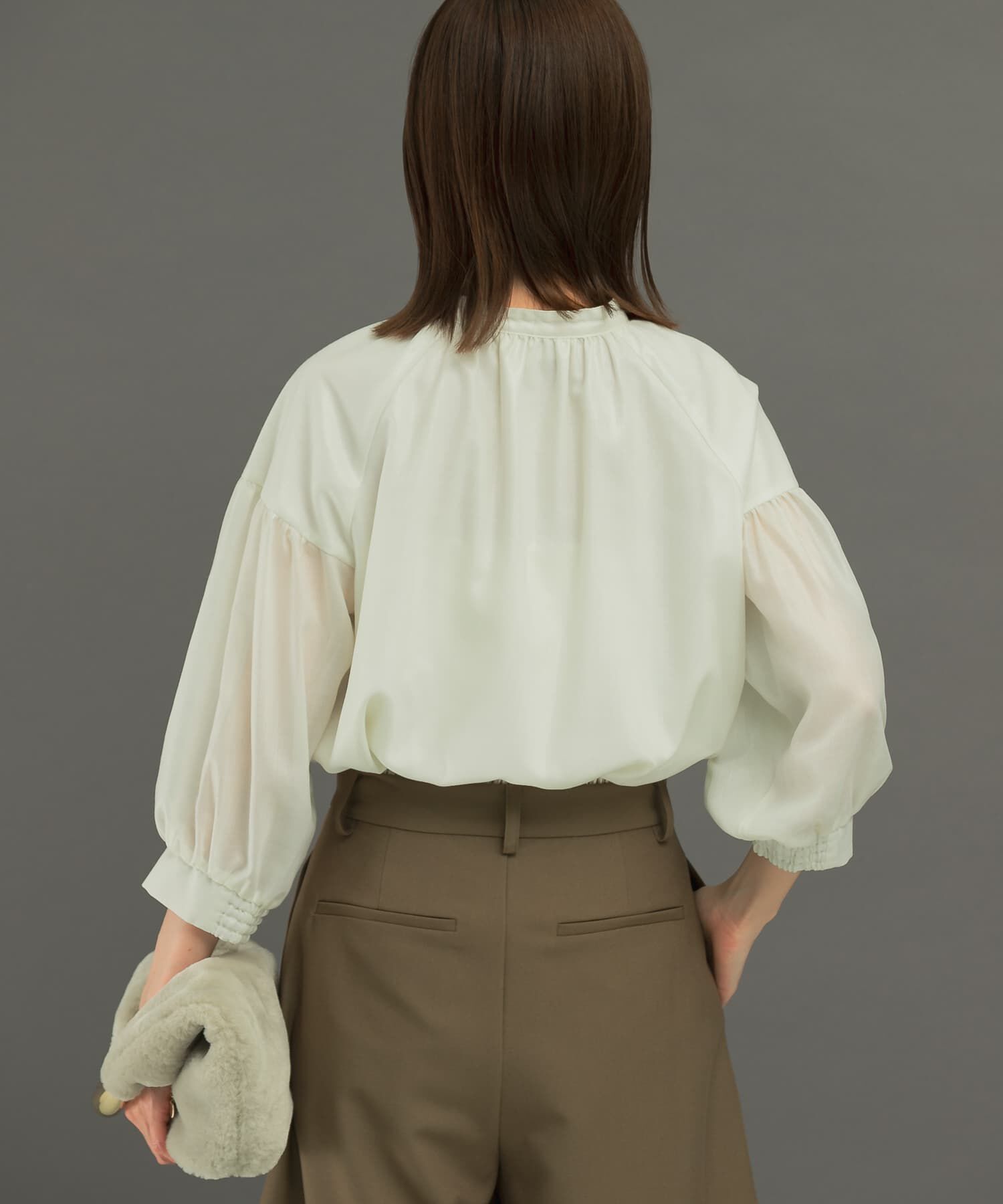 URBAN RESEARCH ROSSO「チンツシアーギャザーブラウス」|シャツ・ブラウス|