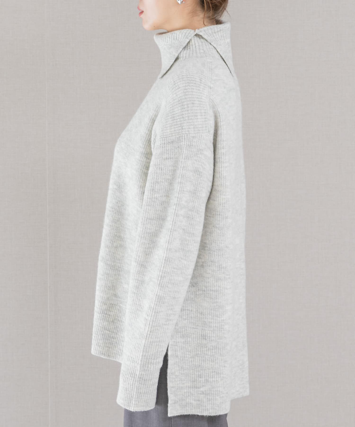 URBAN RESEARCH ROSSO「スリットタートルネックニット」|ニット・セーター|