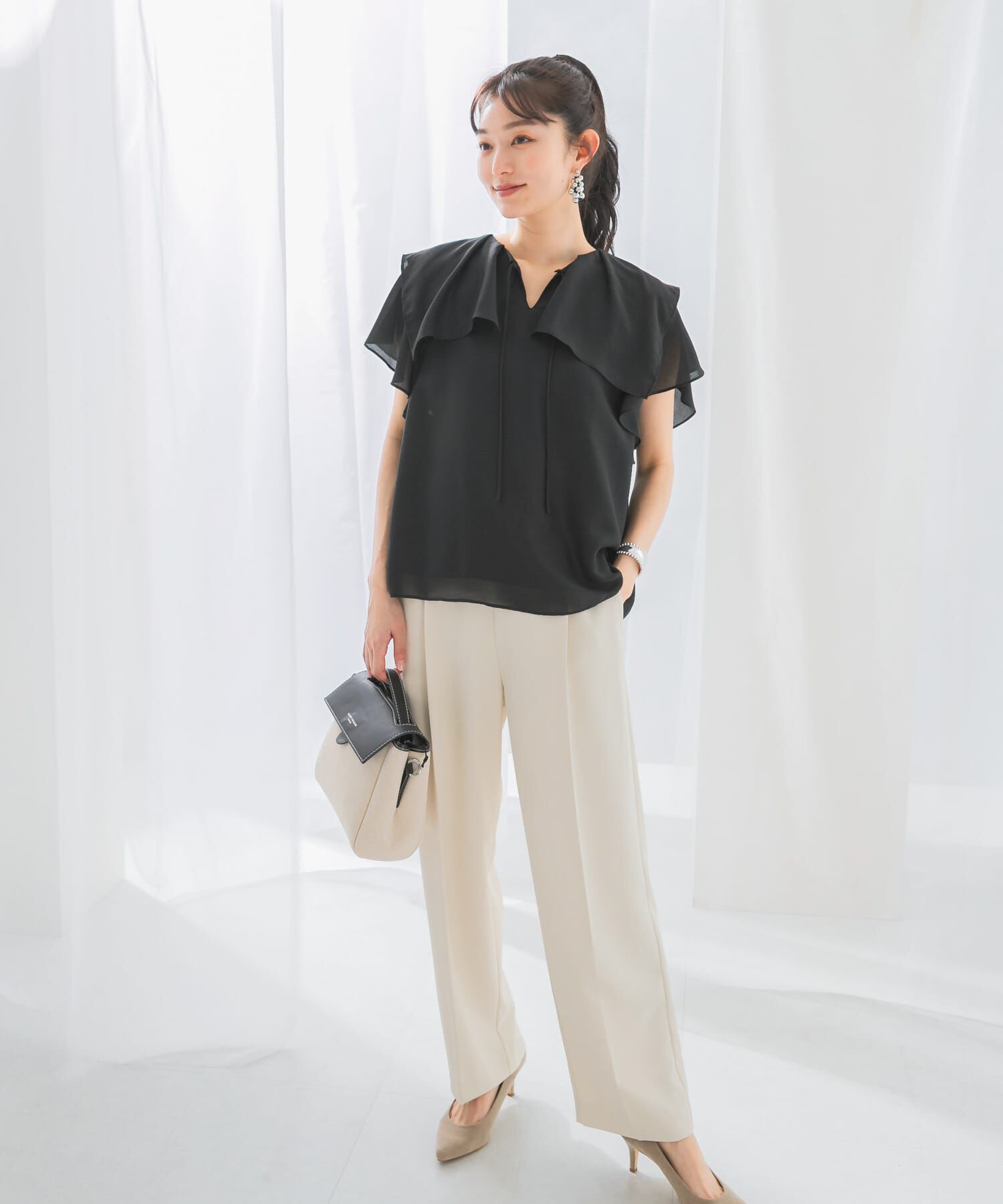 URBAN RESEARCH ROSSO「イージーケアフリルブラウス」|シャツ・ブラウス|