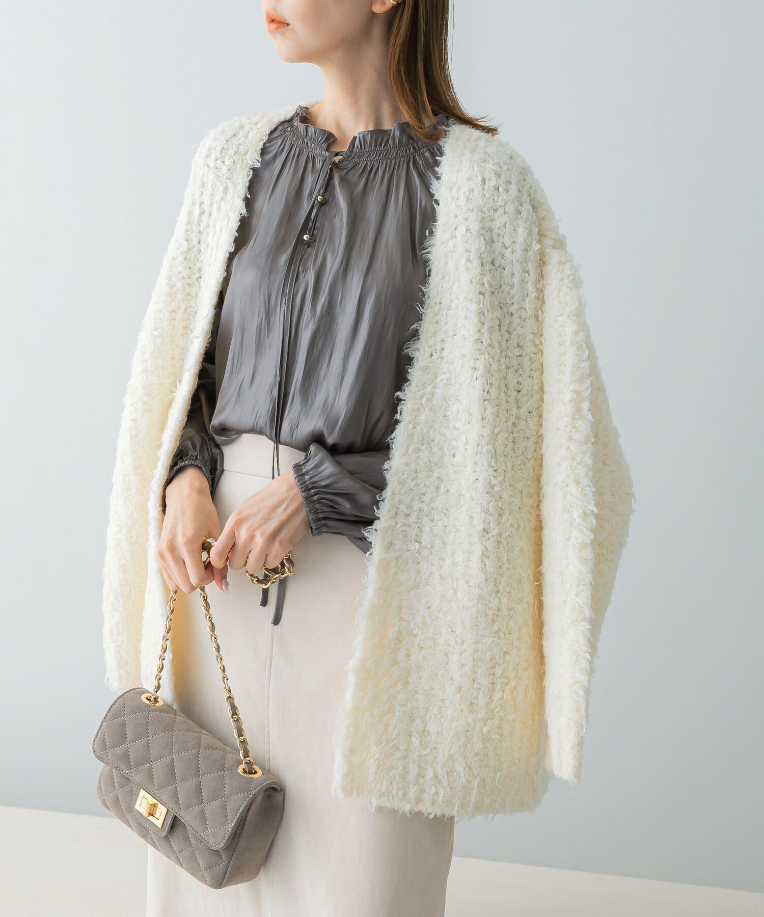 URBAN RESEARCH ROSSO「グロッシー2WAYネックギャザーブラウス」|シャツ・ブラウス|