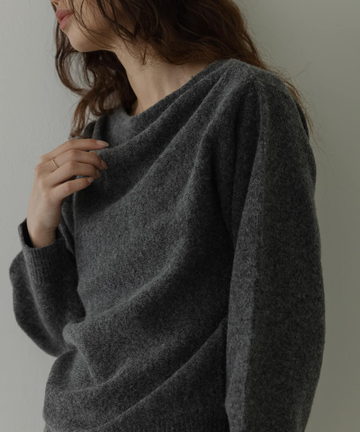 Sonny Label 「『WEB限定』ドレープニットプルオーバー」|ニット・セーター|チャコールグレー