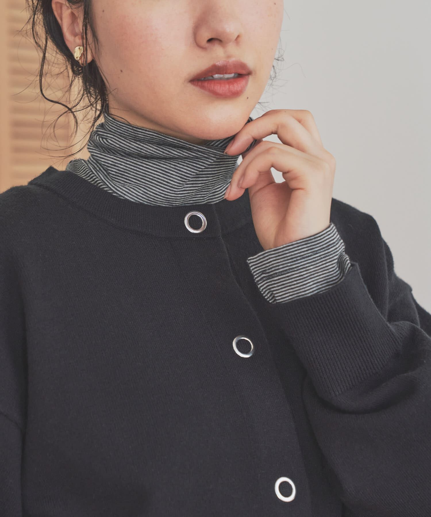 URBAN RESEARCH DOORS「カシミヤシルク混タートルネックカットソー」|Tシャツ・カットソー|ブラック系その他