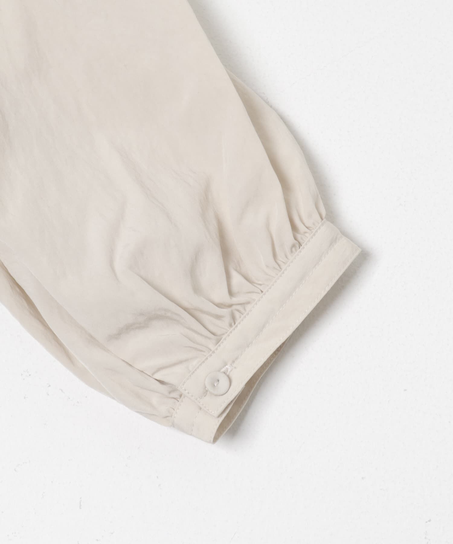 URBAN RESEARCH ROSSO「『WEB限定』フリルスタンドカラーシャツ」|シャツ・ブラウス|