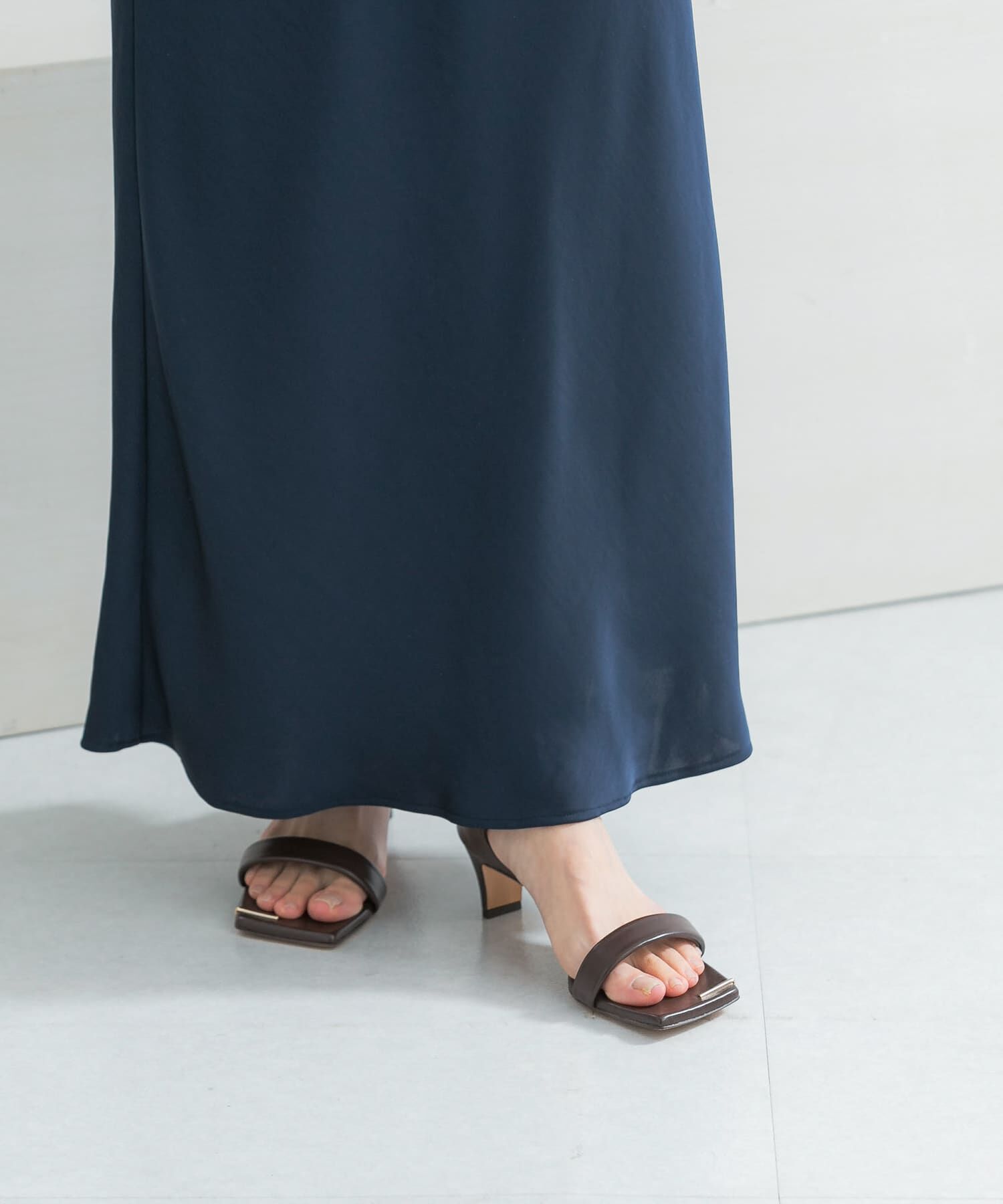 URBAN RESEARCH ROSSO「ヴィンテージシルキーサテンイージースカート」|スカート|