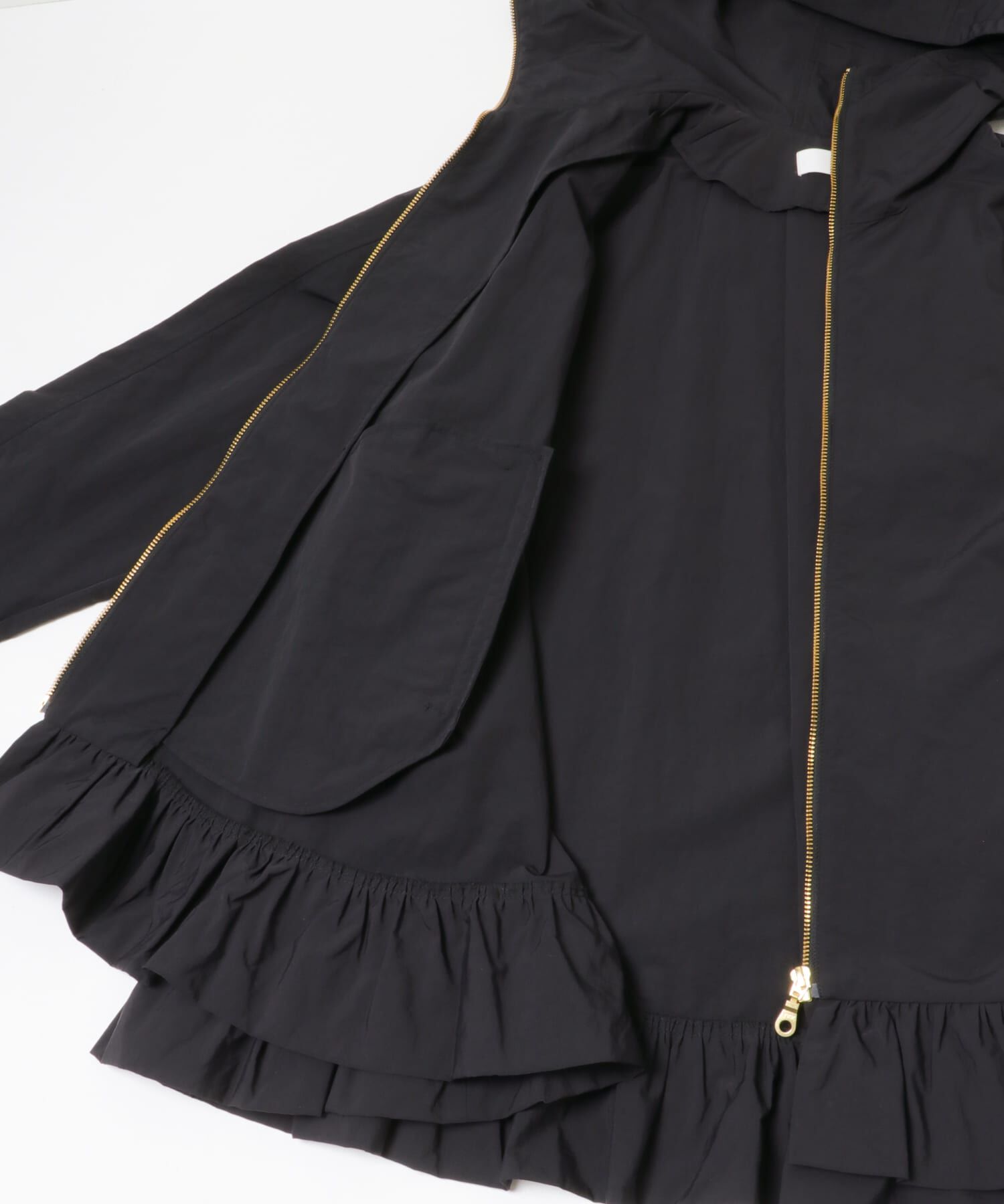 URBAN RESEARCH ROSSO「Mewl　フリルマウンテンパーカー」|アウトドア|