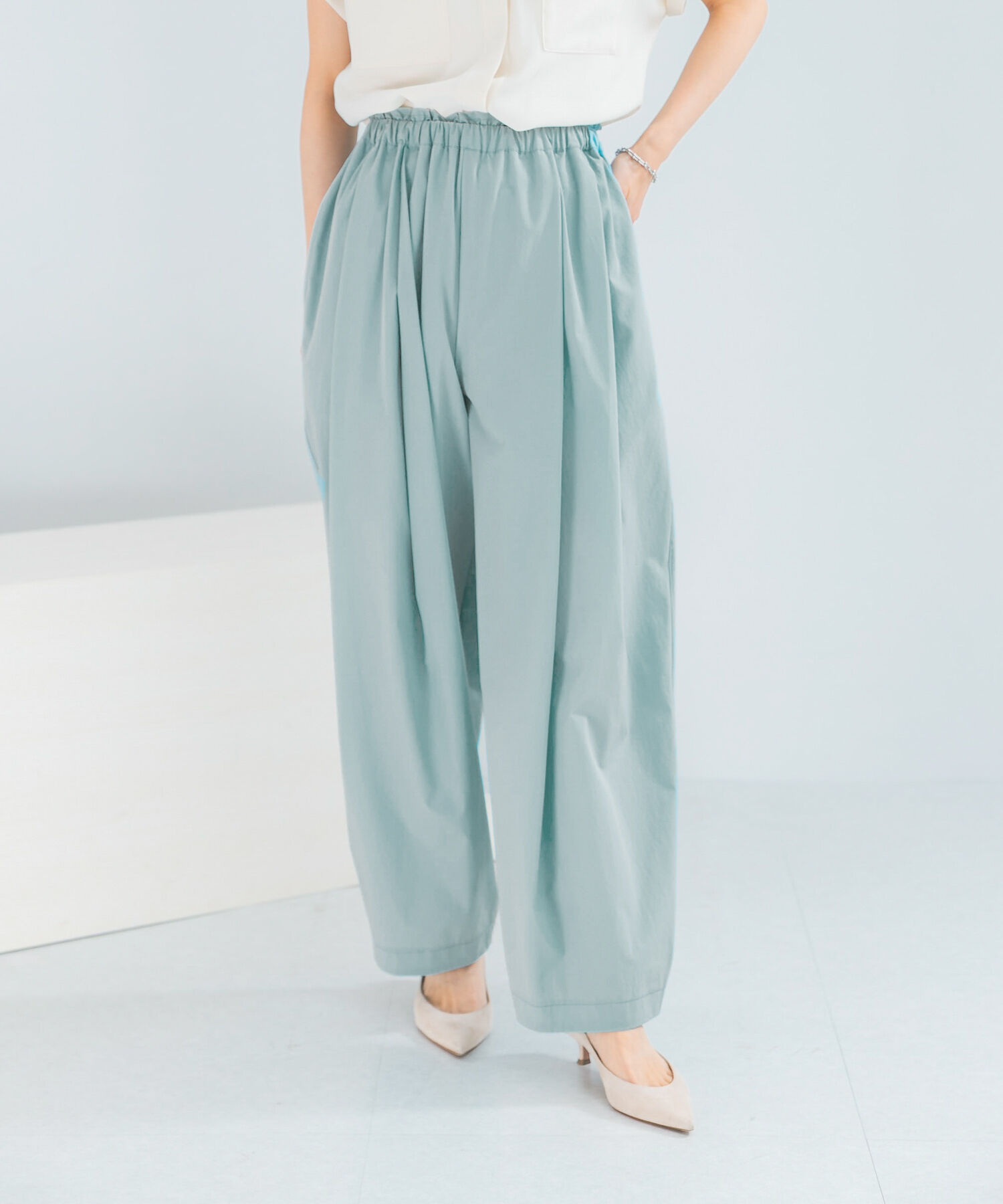 URBAN RESEARCH ROSSO「ELENDEEK　EASY TUCK COCOON PANTS」|その他|