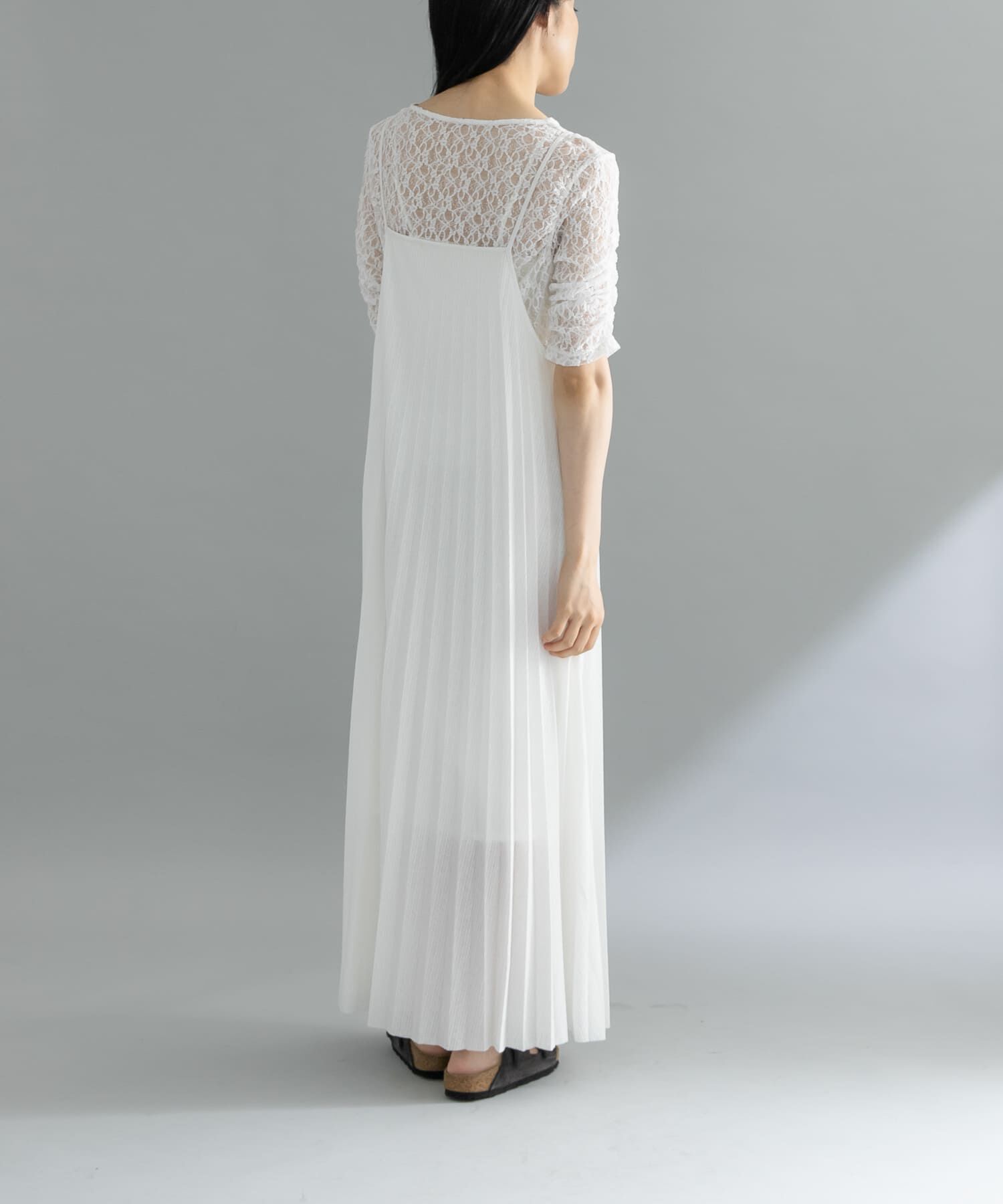  「『WEB限定』2WAYプリーツキャミワンピース」|ワンピース|