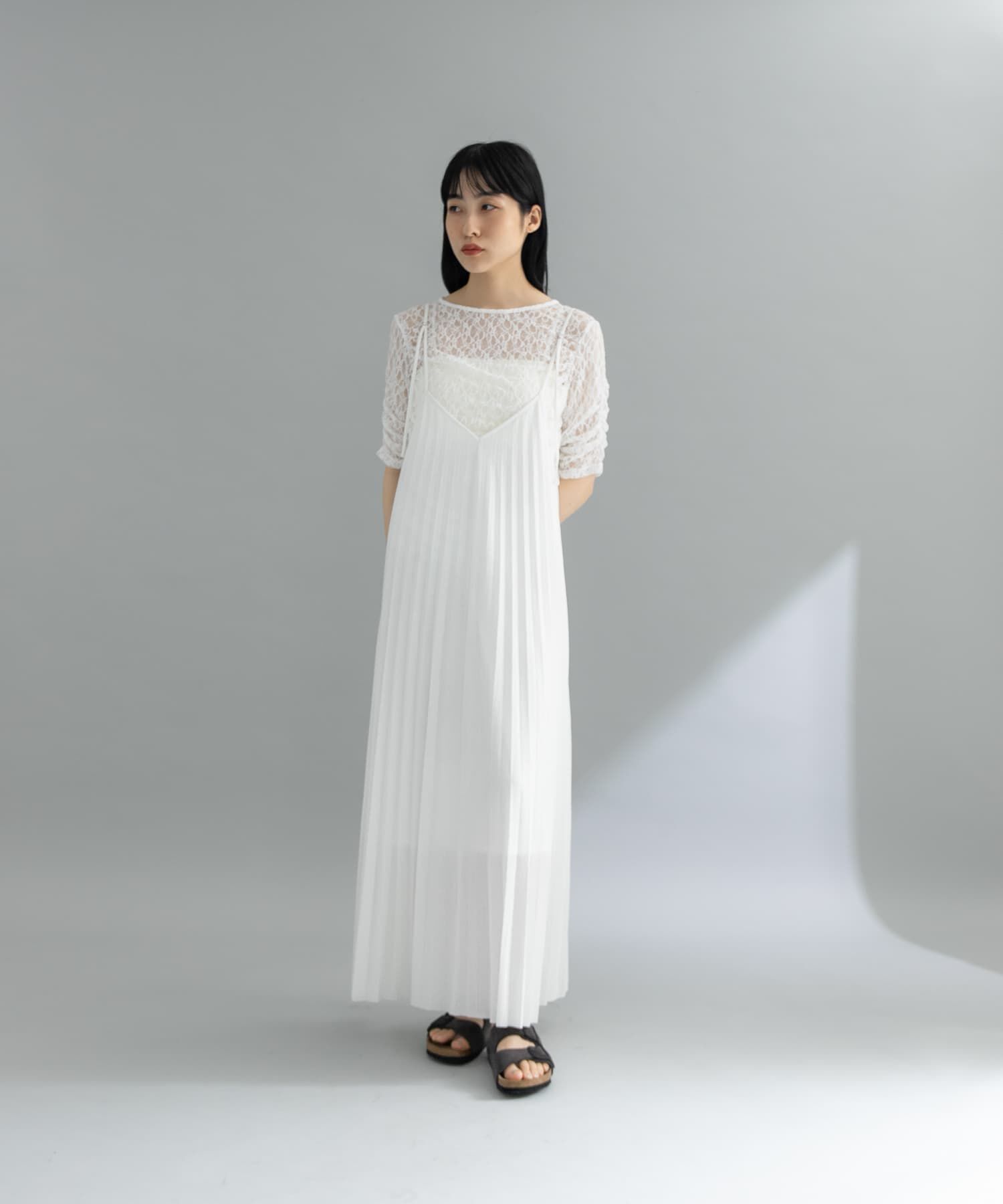  「『WEB限定』2WAYプリーツキャミワンピース」|ワンピース|