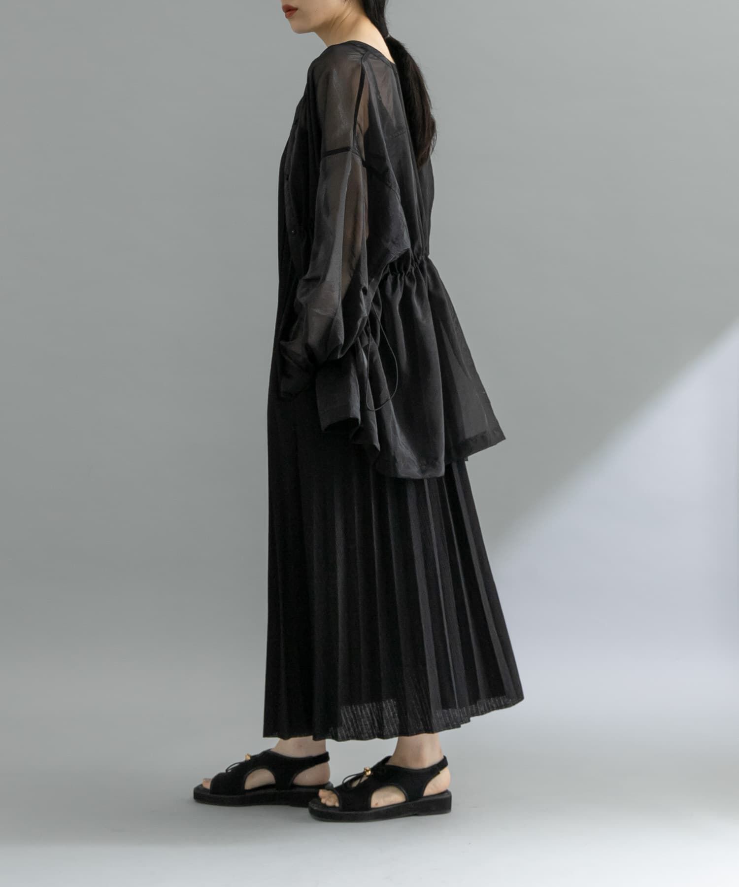  「『WEB限定』2WAYプリーツキャミワンピース」|ワンピース|