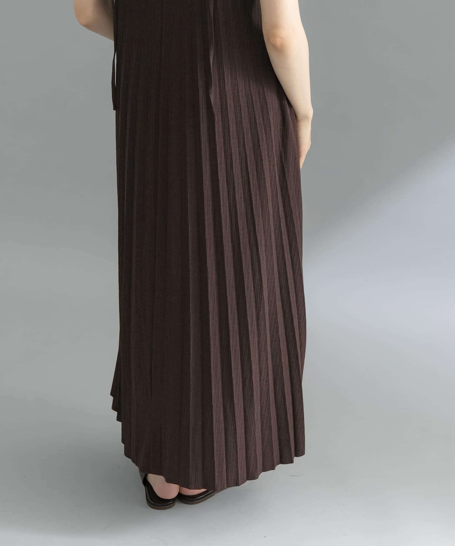  「『WEB限定』2WAYプリーツキャミワンピース」|ワンピース|