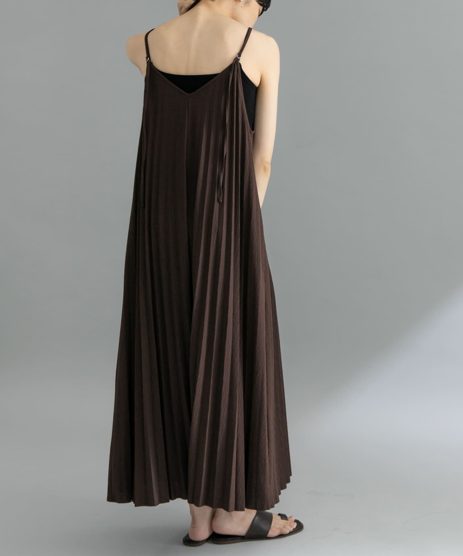  「『WEB限定』2WAYプリーツキャミワンピース」|ワンピース|