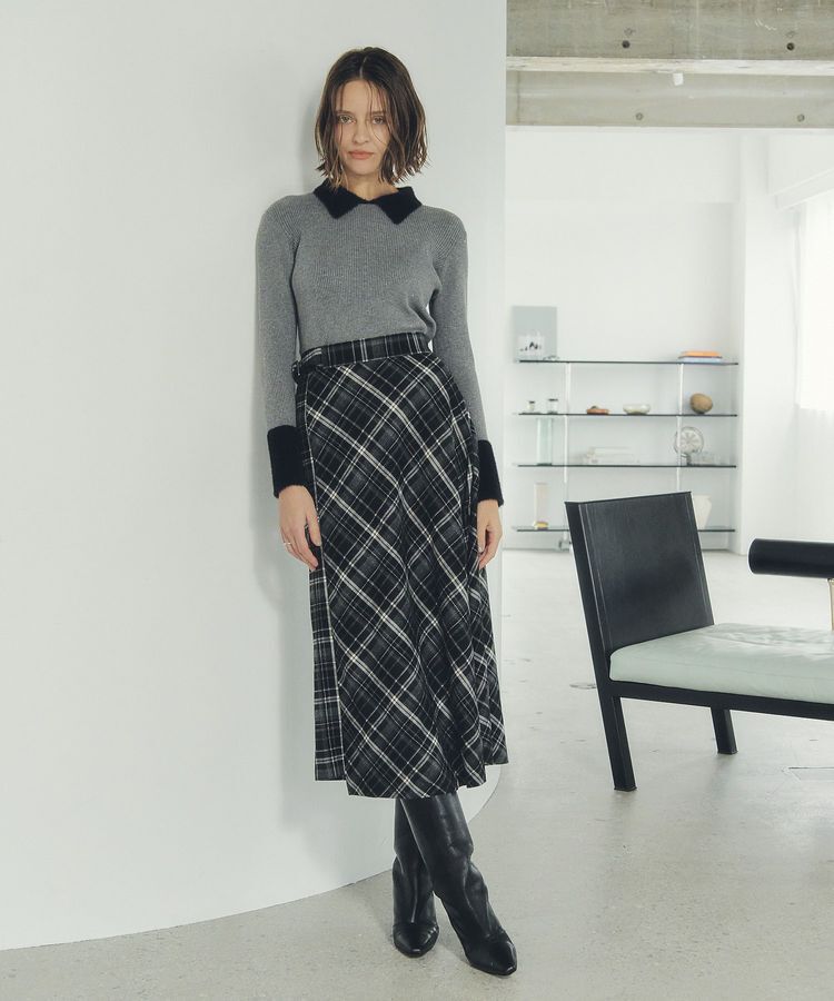 YECCA VECCA「フェザー襟スパンコールニット」|ニット・セーター|