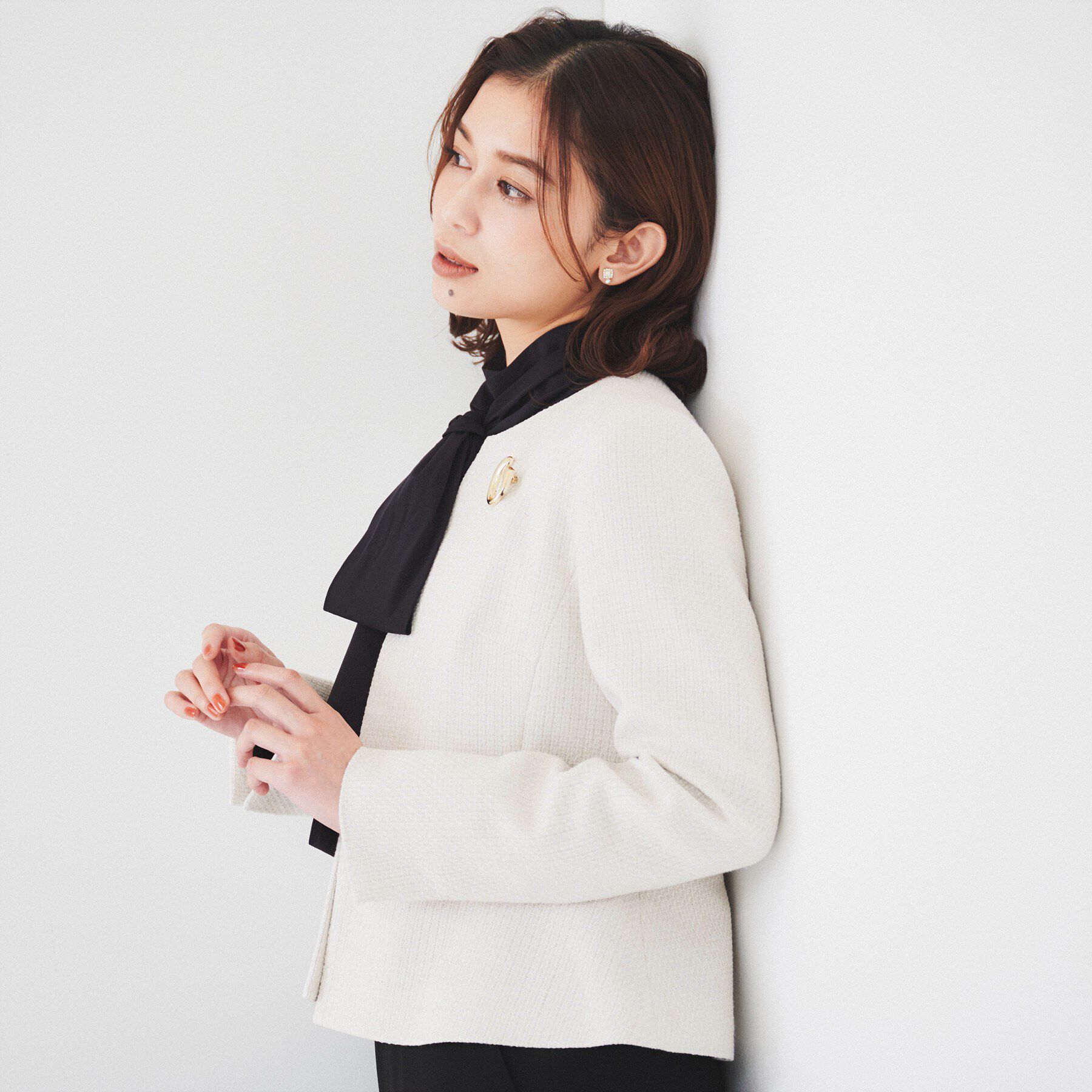 UNTITLED「【通勤】ツイード ペプラムジャケット」|ノーカラージャケット|