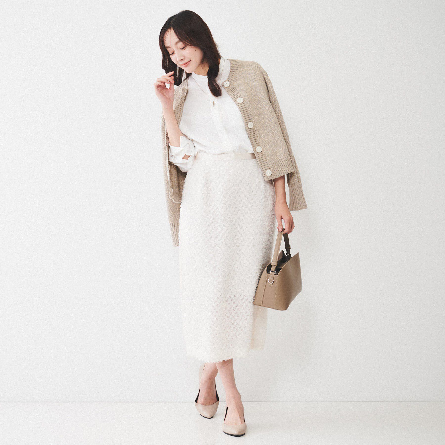 UNTITLED「【アンサンブル可能/ラメ調】コンパクトニットカーディガン」|カーディガン|