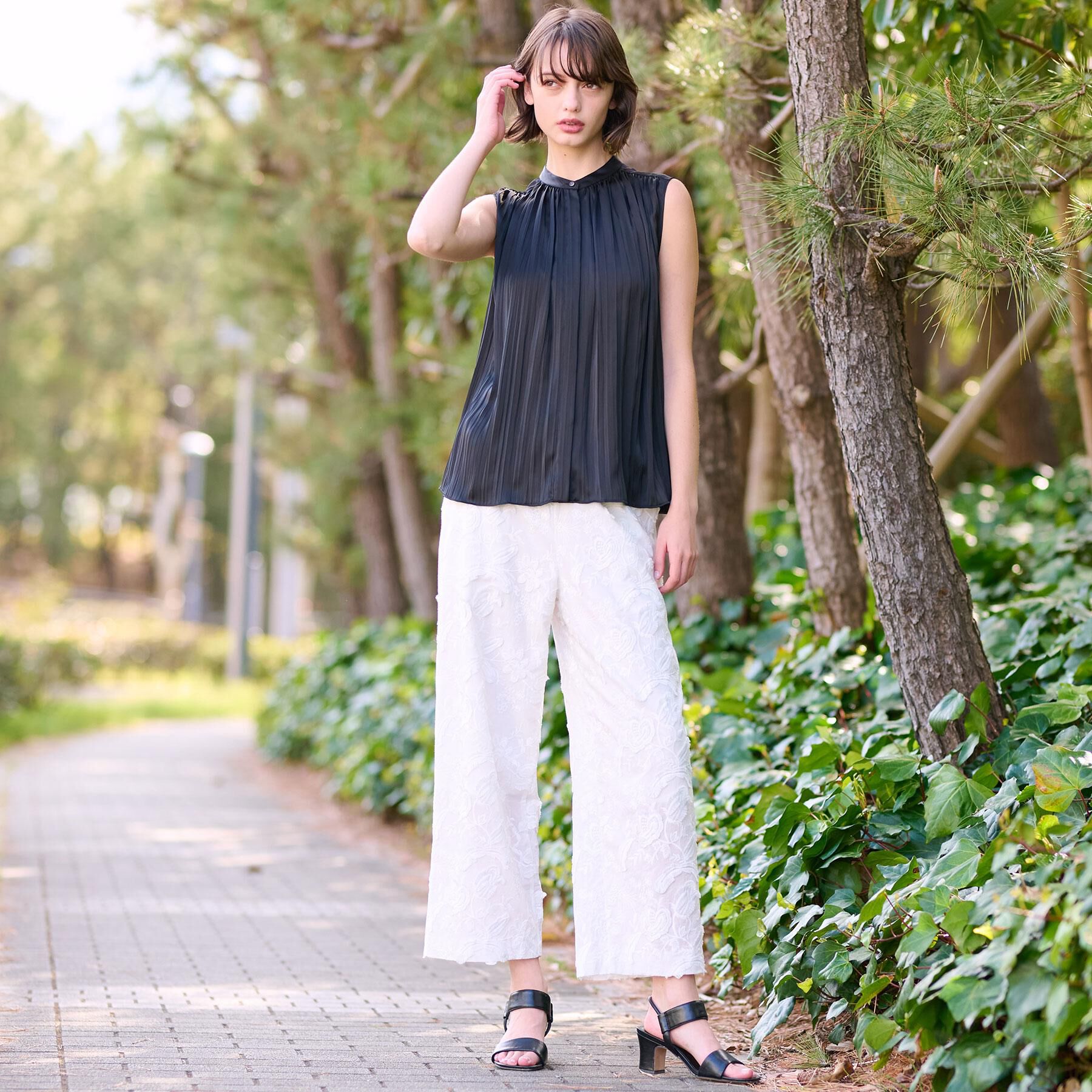 DRESSTERIOR「【洗える/きれいめ】プリーツサテンブラウス」|シャツ・ブラウス|