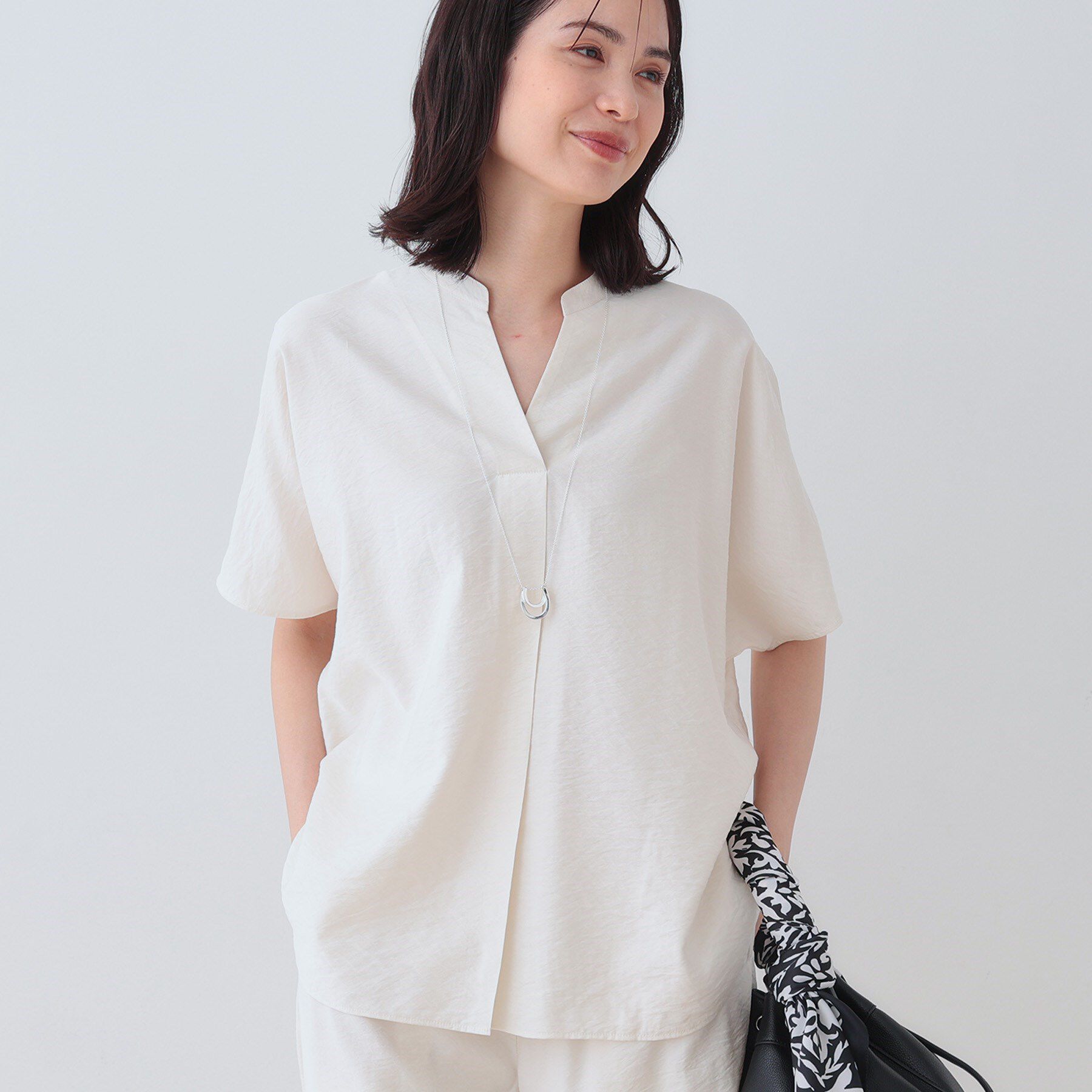 INDIVI「【洗える／UVケア／SETUP可能】スキッパードルマンブラウス」|シャツ・ブラウス|